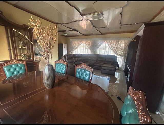 4 BEDROOM HOUSE FOR SALE IN STEEL PARK